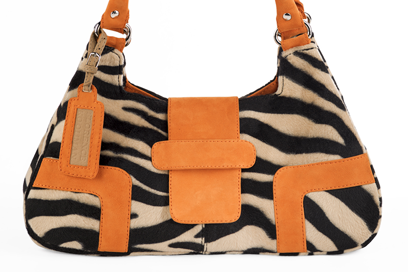 Safari black and apricot orange women's dress handbag, matching pumps and belts. Profile view - Florence KOOIJMAN